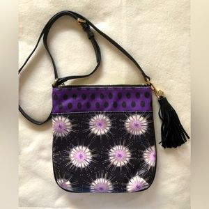 Patterned cross body bag, unknown brand